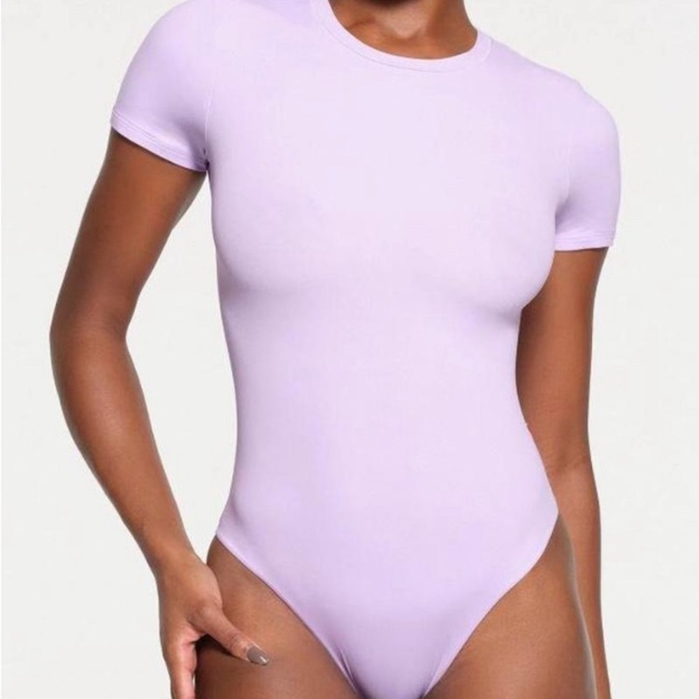 SKIMS Fit Everybody Bodysuit Purple SzL NWOT